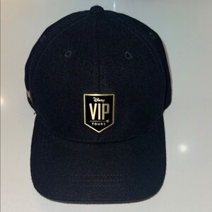 Disneyland Black and Gold VIP Tours Hat - Never Worn